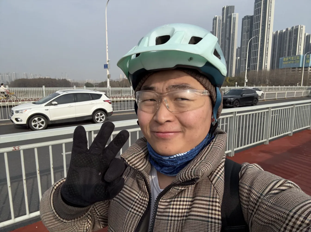 2025年03月05日-周三-继续骑车上班-娃哥的人生小记论坛-生活分类-娃与娃